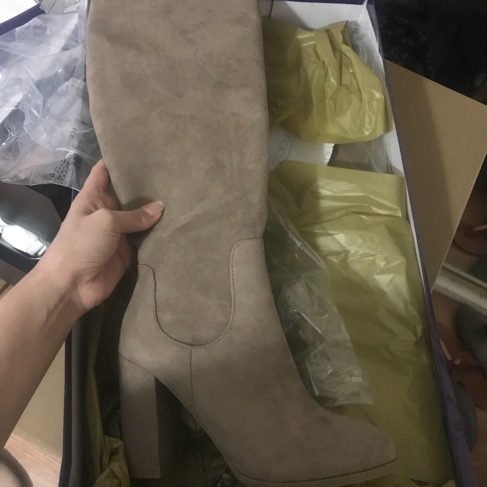 Beige/Nude Steven madden boots
